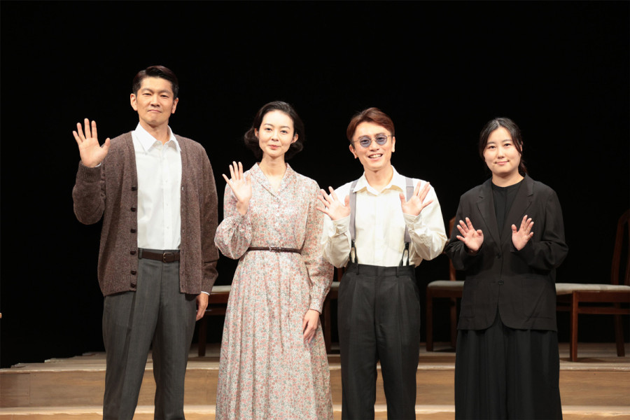 『髪結いの亭主』開幕前に行われた取材会の写真とコメント＆舞台写真が到着！
