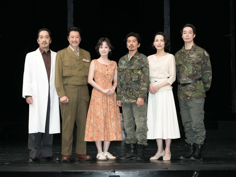 舞台『ヴォイツェック』初日に向けたコメントと写真到着！