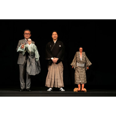 三谷文楽『人形ぎらい』初日に向けたコメントと写真到着！